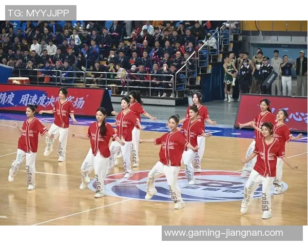 篮球玩的溜，技巧与激情交织的赛场传奇，展现运动之美与团队精神